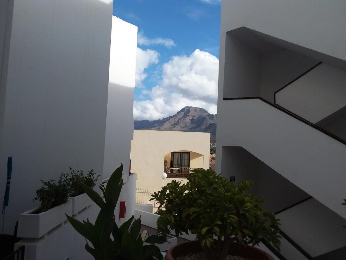Beach 400Mtr, Top Of Mountain With Spectacular Surround View 200Mtr Los Cristianos  Exterior foto